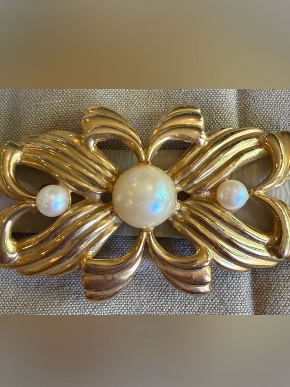 Mimi Di N Belt Buckle Gold Tone with Pearls Rare Signed 1987 - Picture 4 of 13